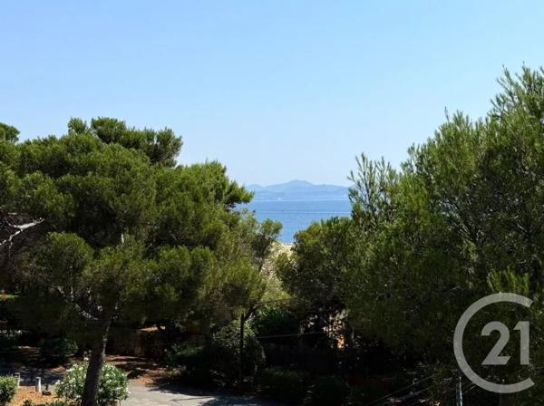 Maison à vendre  5 pièces - 150,40 m 2   LES ISSAMBRES  - 83