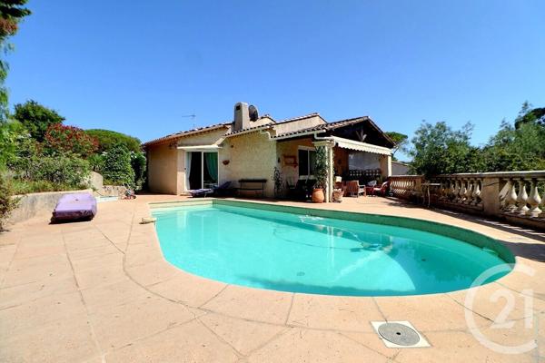 Maison à vendre  5 pièces - 150,40 m 2   LES ISSAMBRES  - 83
