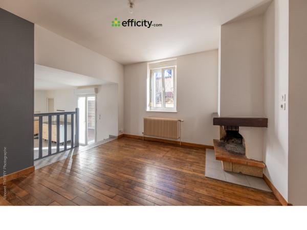 Maison
         3 pièces
        - 74 m² Exclusivité 137 000 € *