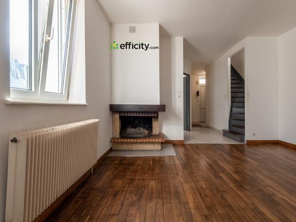 Maison
         3 pièces
        - 74 m² Exclusivité 137 000 € *