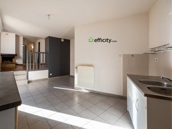 Maison
         3 pièces
        - 74 m² Exclusivité 137 000 € *