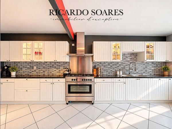 60700 PONT-SAINTE-MAXENCE - GRANDE MAISON FAMILIALE 277m2 / 7 CHAMBRES / 1 STUDIO INDEPENDANT / GRAND GARAGE
