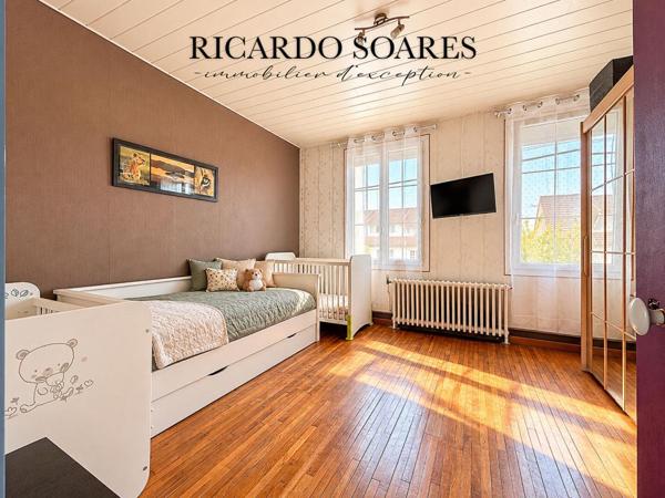 60700 PONT-SAINTE-MAXENCE - GRANDE MAISON FAMILIALE 277m2 / 7 CHAMBRES / 1 STUDIO INDEPENDANT / GRAND GARAGE