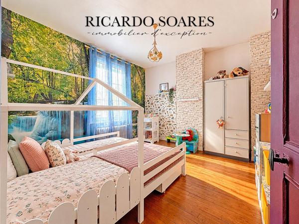 60700 PONT-SAINTE-MAXENCE - GRANDE MAISON FAMILIALE 277m2 / 7 CHAMBRES / 1 STUDIO INDEPENDANT / GRAND GARAGE