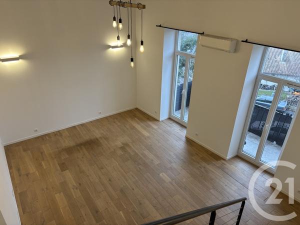 Appartement T5 à vendre  6 pièces - 134 m2 FORCALQUIER - 04