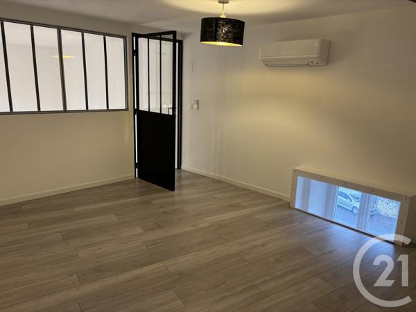 Appartement T5 à vendre  6 pièces - 134 m2 FORCALQUIER - 04