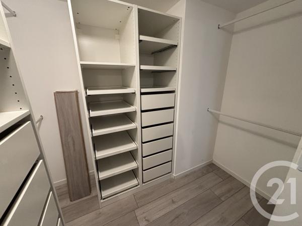 Appartement T5 à vendre  6 pièces - 134 m2 FORCALQUIER - 04