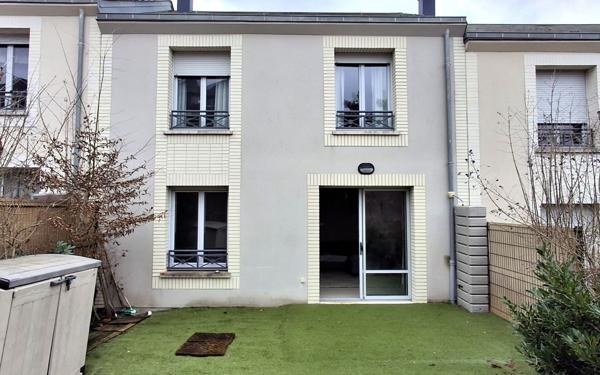 Maison à vendre    4 pièces •  Compiègne