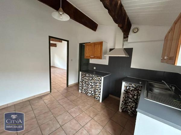 Appartement à louer 3 pièces 75.79m²