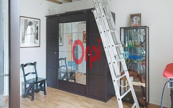 Maison à vendre    5 pièces •  Houssay