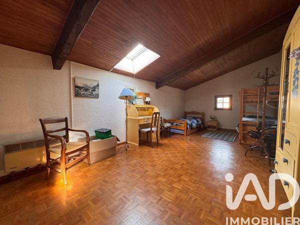 Maison à vendre 7 pièces 197,61 m² Rochefort-du-Gard