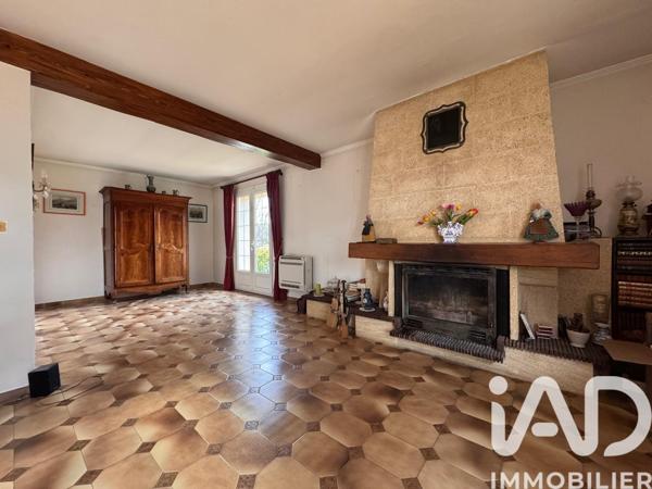Maison à vendre 7 pièces 197,61 m² Rochefort-du-Gard