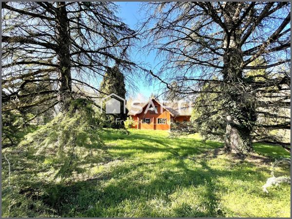 5 min sud de Limoges Splendide maison de bois