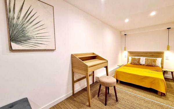 Appartement à vendre    3 pièces • 67 m2 Sète