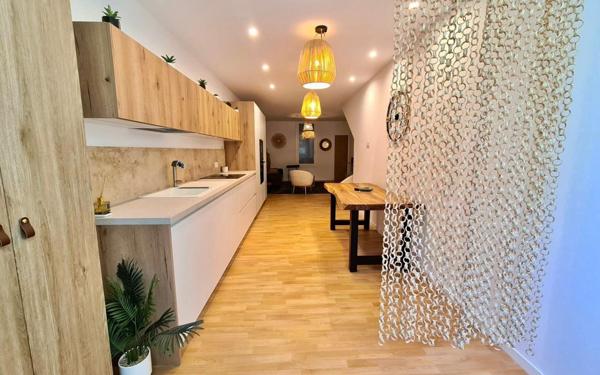 Appartement à vendre    3 pièces • 67 m2 Sète