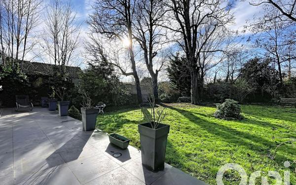 Maison à vendre    8 pièces •  Longjumeau