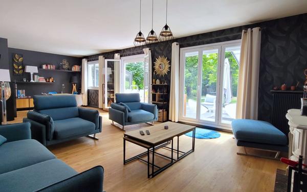 Maison à vendre    8 pièces •  Longjumeau