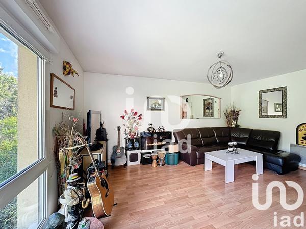 Appartement à vendre 3 pièces 67 m² Corbeil-Essonnes