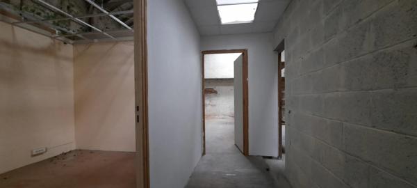 Dpt Aisne (02), A Vendre SAINT-QUENTIN CENTRE VILLE, IMMEUBLE de 470m2