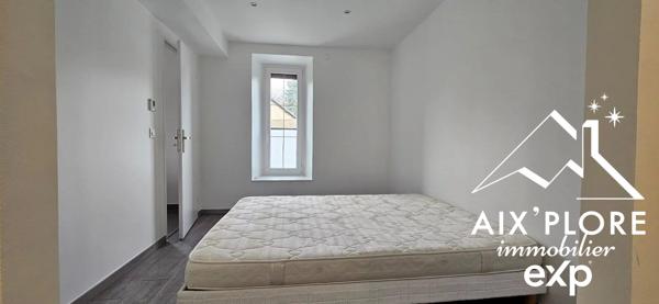 APPARTEMENT T4 DUPLEX BARBERAZ