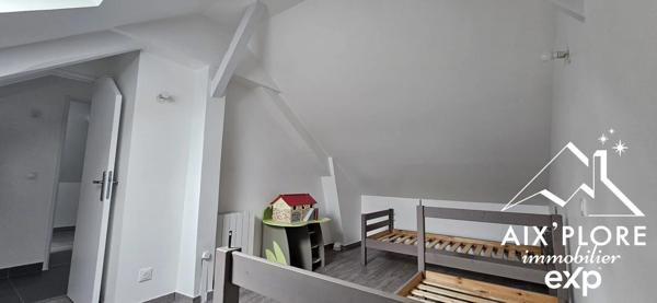 APPARTEMENT T4 DUPLEX BARBERAZ