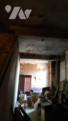 L'étude notariale GAUME vous propose cette petite maison située en plein centre de COURTENAY(Loiret)