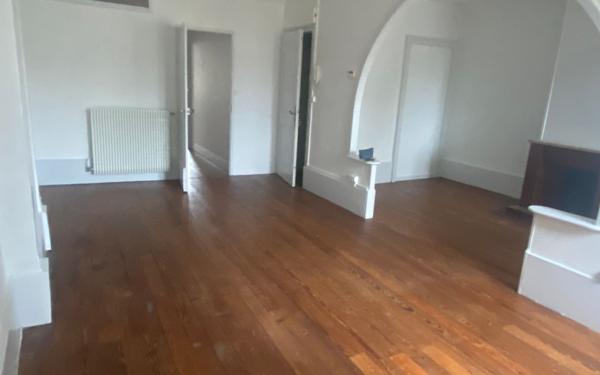 Appartement à louer    2 pièces •  Neufchâteau