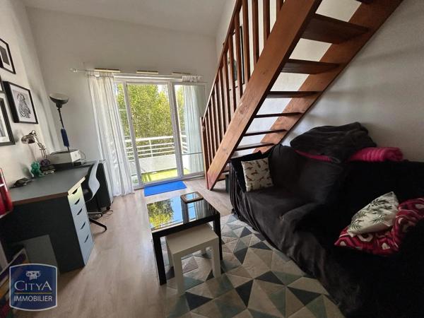 Appartement à louer 1 pièce 32.52m² Pau (64000)