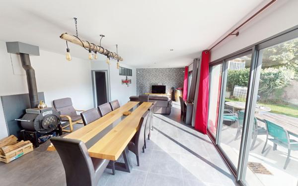 Maison à vendre    5 pièces • 141 m2 La Fouillouse