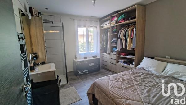 Maison à vendre 4 pièces 130 m² Saint-Saturnin-lès-Apt