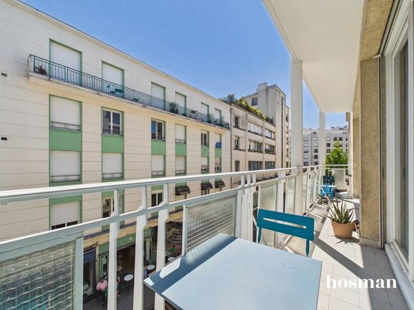 Ravissant appartement T4 de 94,39 m2 entièrement rénové avec balcon et cave - Hyper centre - Nantes