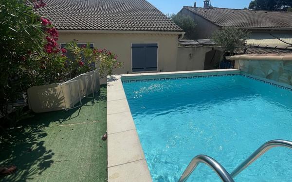 Maison à vendre    4 pièces •  Villeneuve-lès-Avignon