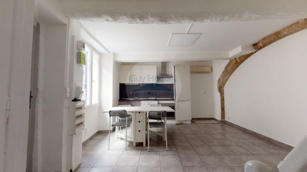 CARPENTRAS - maison type 3 de 46 m² - bien vendu loué (500  hors charges)