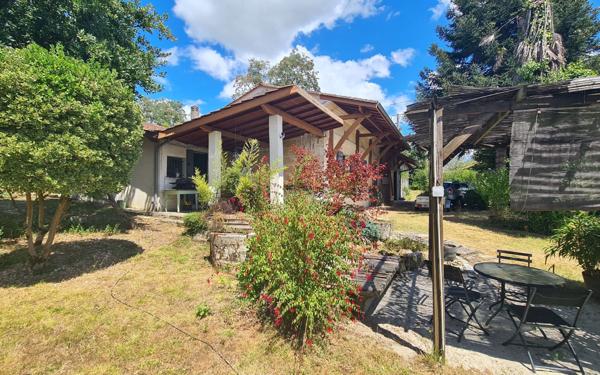 Maison à vendre    2 pièces •  Bourg