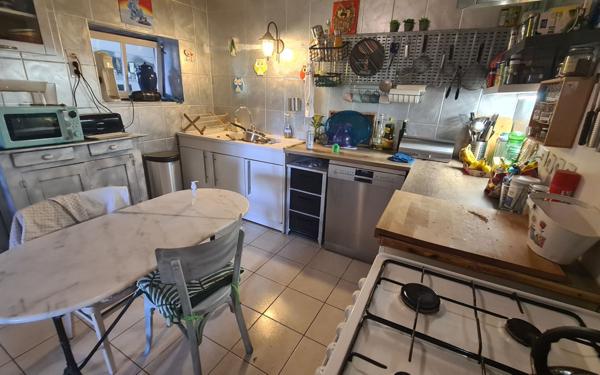 Maison à vendre    2 pièces •  Bourg