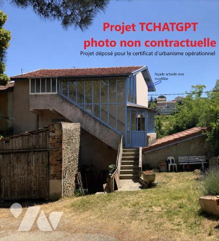 maison à rénover avec garage et terrain