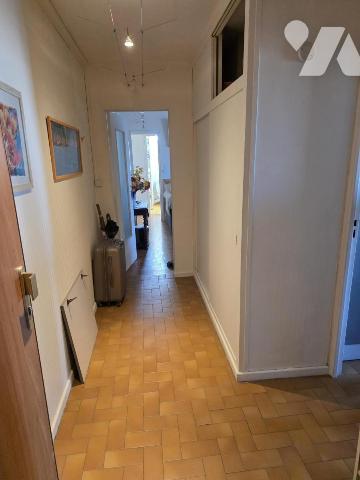 APPARTEMENT T3 au 9ème étage