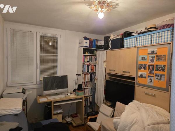 APPARTEMENT T3 au 9ème étage