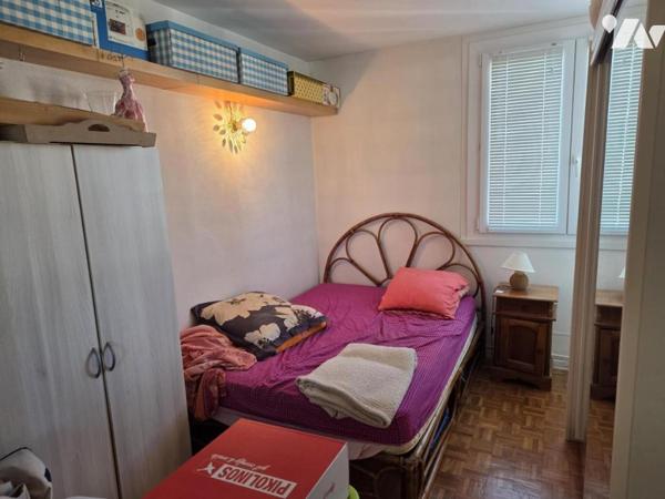 APPARTEMENT T3 au 9ème étage