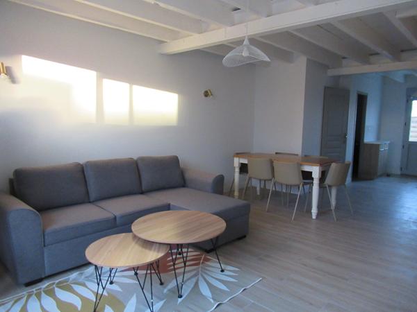 ST XANDRE MAISON T3 COURS PARKING