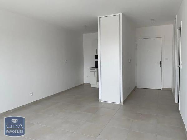 Appartement à louer 3 pièces 60.92m² Dijon (21000)