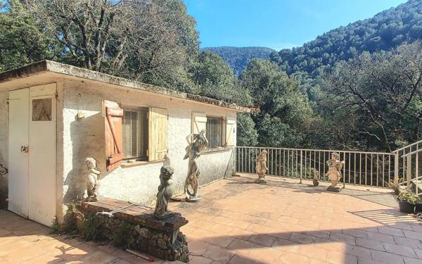 Maison à vendre    7 pièces • 136 m2 La Trinité