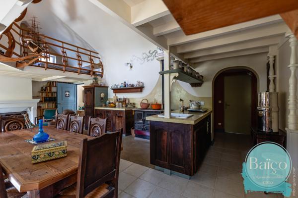 Maison 7 pièce(s) 4 chambre(s) 154 m²
