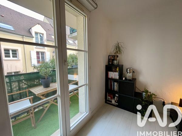 Location studio 25 m² Brie-Comte-Robert