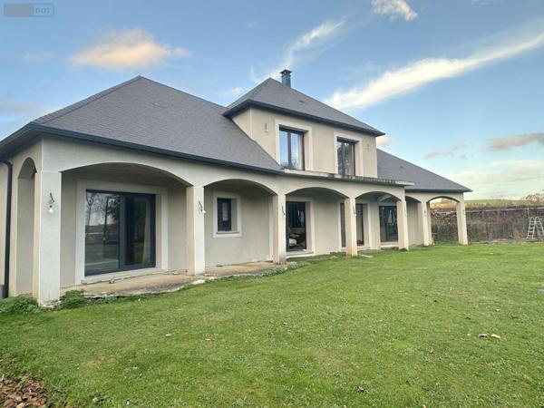 Maison à vendre à Saint-Martin-de-Sallen dans le Calvados (14220), ref : 14005/MAIS/409