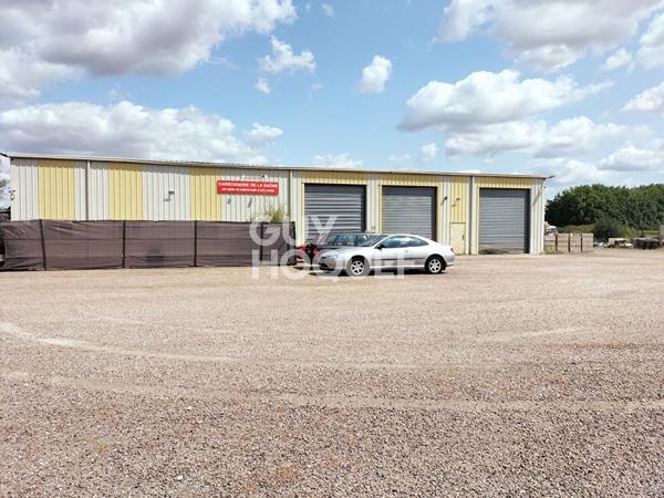 DEPOT 150 M2 ESBARRES