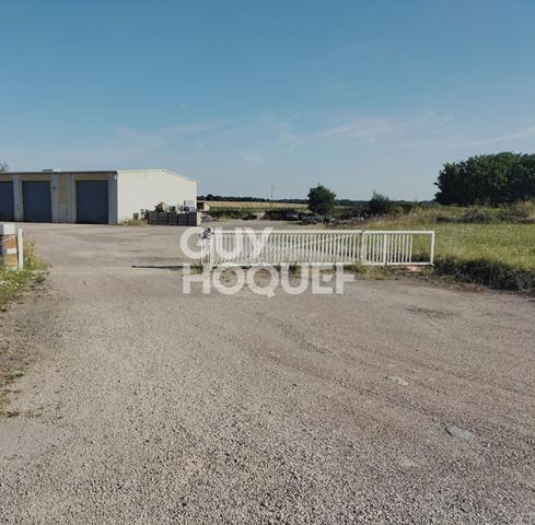 DEPOT 150 M2 ESBARRES