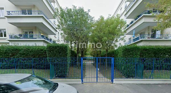 Grand T2 (Chambre et bureau)