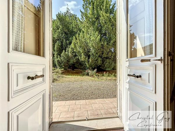 MONTVAL SUR LOIR (72) Maison de Maître 7 chambres sur 2800 m² de terrain