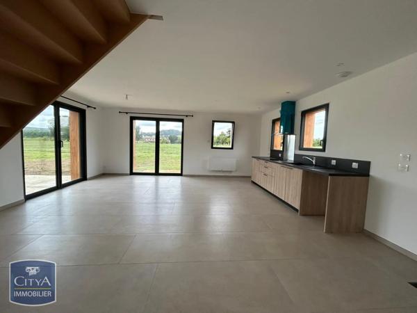 Maison à louer 4 pièces 120m²